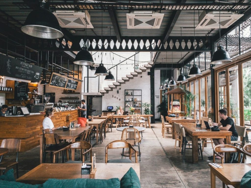 empty restaurant